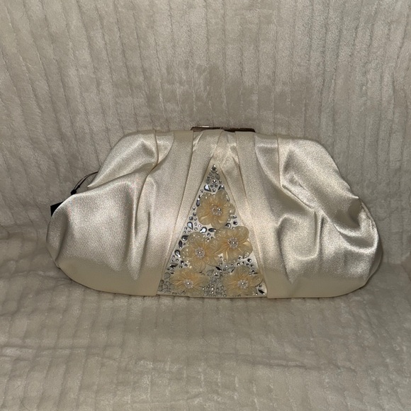 Badgley Mischka Handbags - Badgley Mischka Elegant Off White Satin Clutch with Floral Embellishments